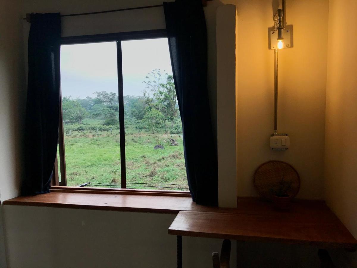 Nuevo Oeste Hotel Acacias Luaran gambar