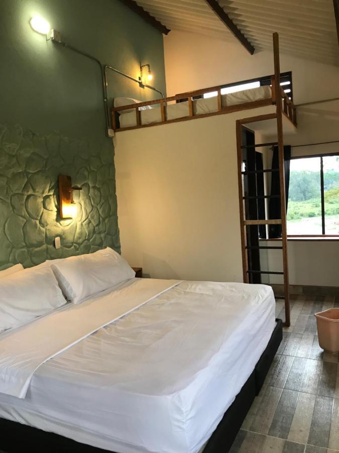 Nuevo Oeste Hotel Acacias Luaran gambar