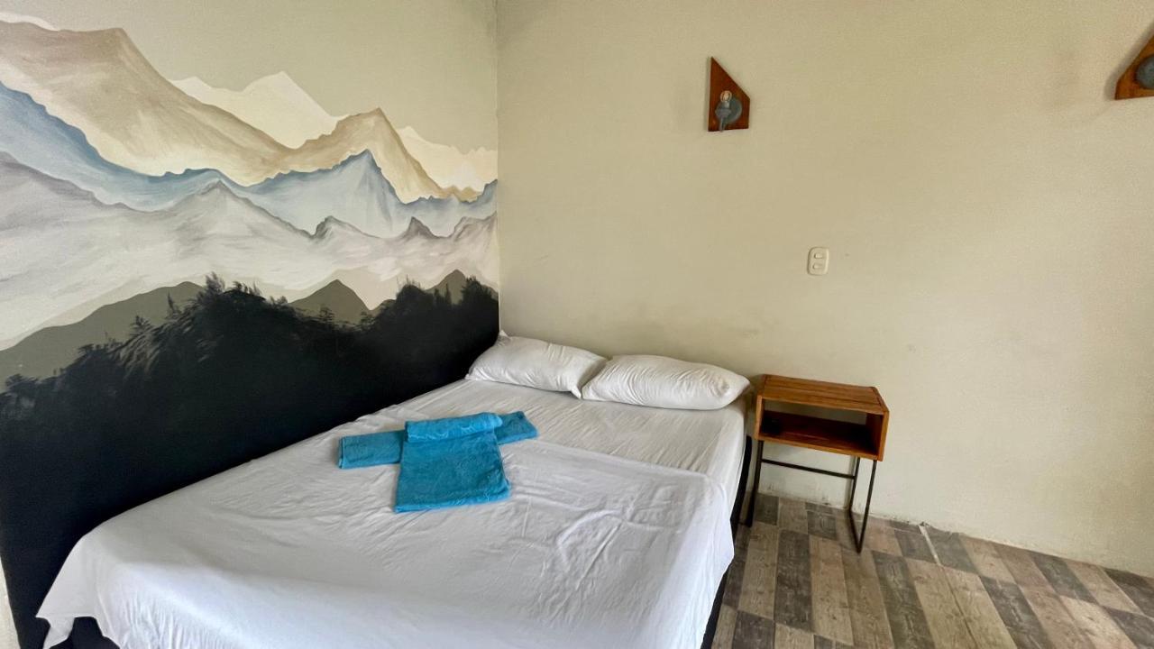 Nuevo Oeste Hotel Acacias Luaran gambar